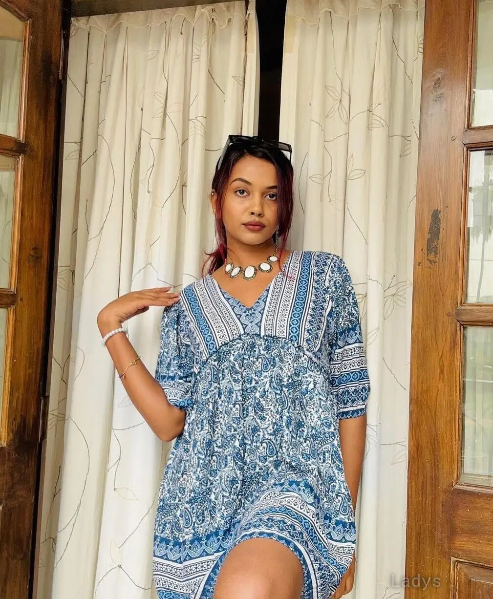Kochi, 23 years latina escorts girl, height sm, Weight kg, listcrawler Kochi