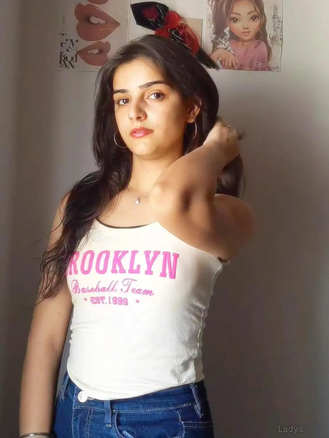 Mayra, 22 years latina escorts girl, height 150 sm, Weight  kg, listcrawler Kochi