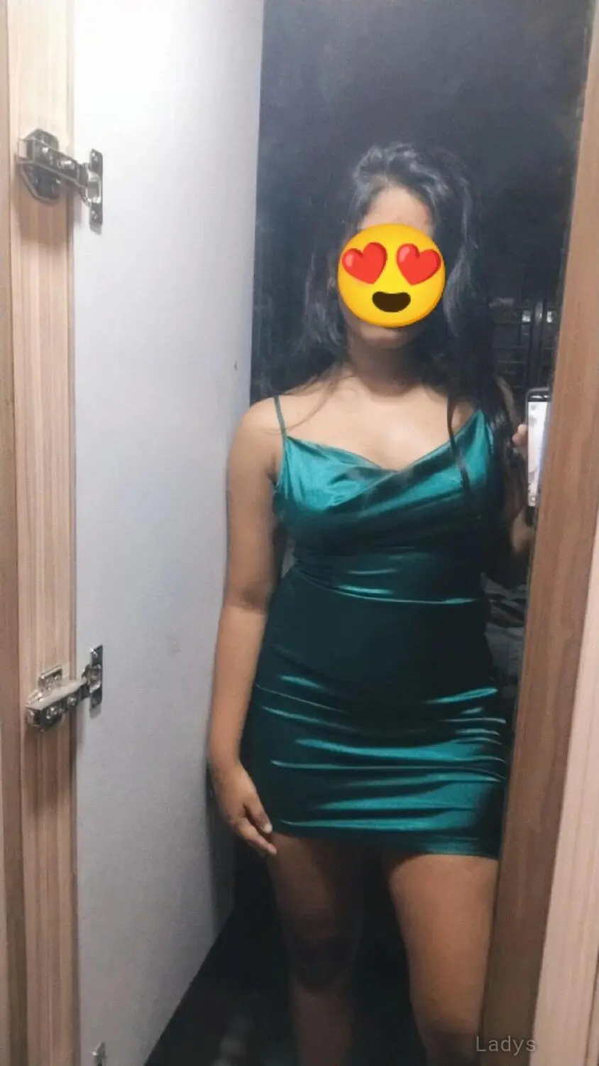 Aurora, 21 years latina escorts girl, height 164 sm, Weight kg, listcrawler Kolhapur