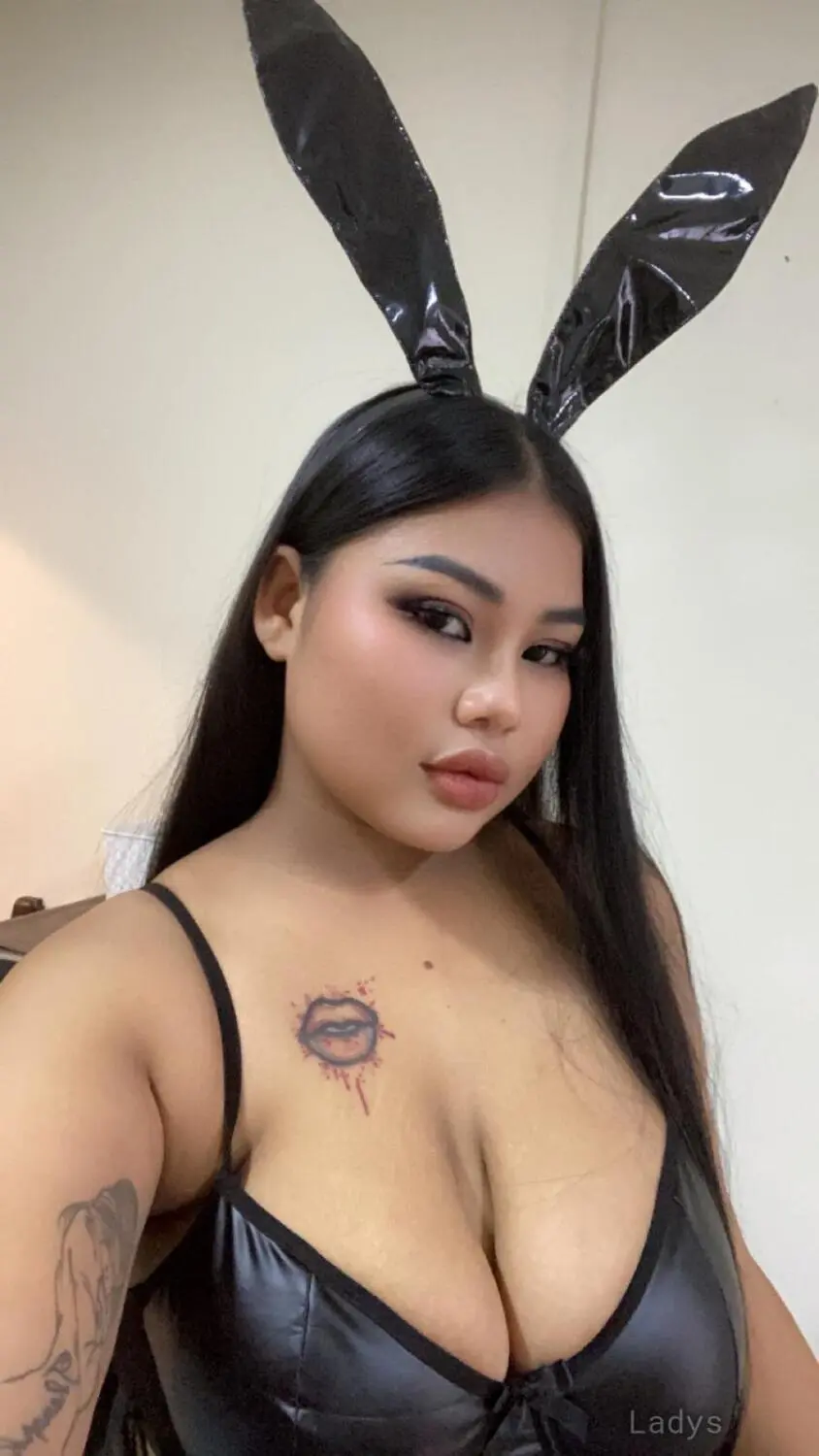 Nora, 20 years latina escorts girl, height 170 sm, Weight kg, listcrawler Kuala Lumpur