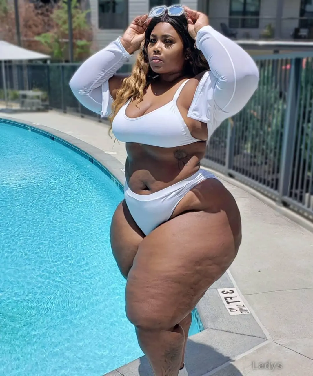 Curvycurlychrisy, 41 years latina escorts girl, height 159 sm, Weight 99 kg, listcrawler Las Vegas