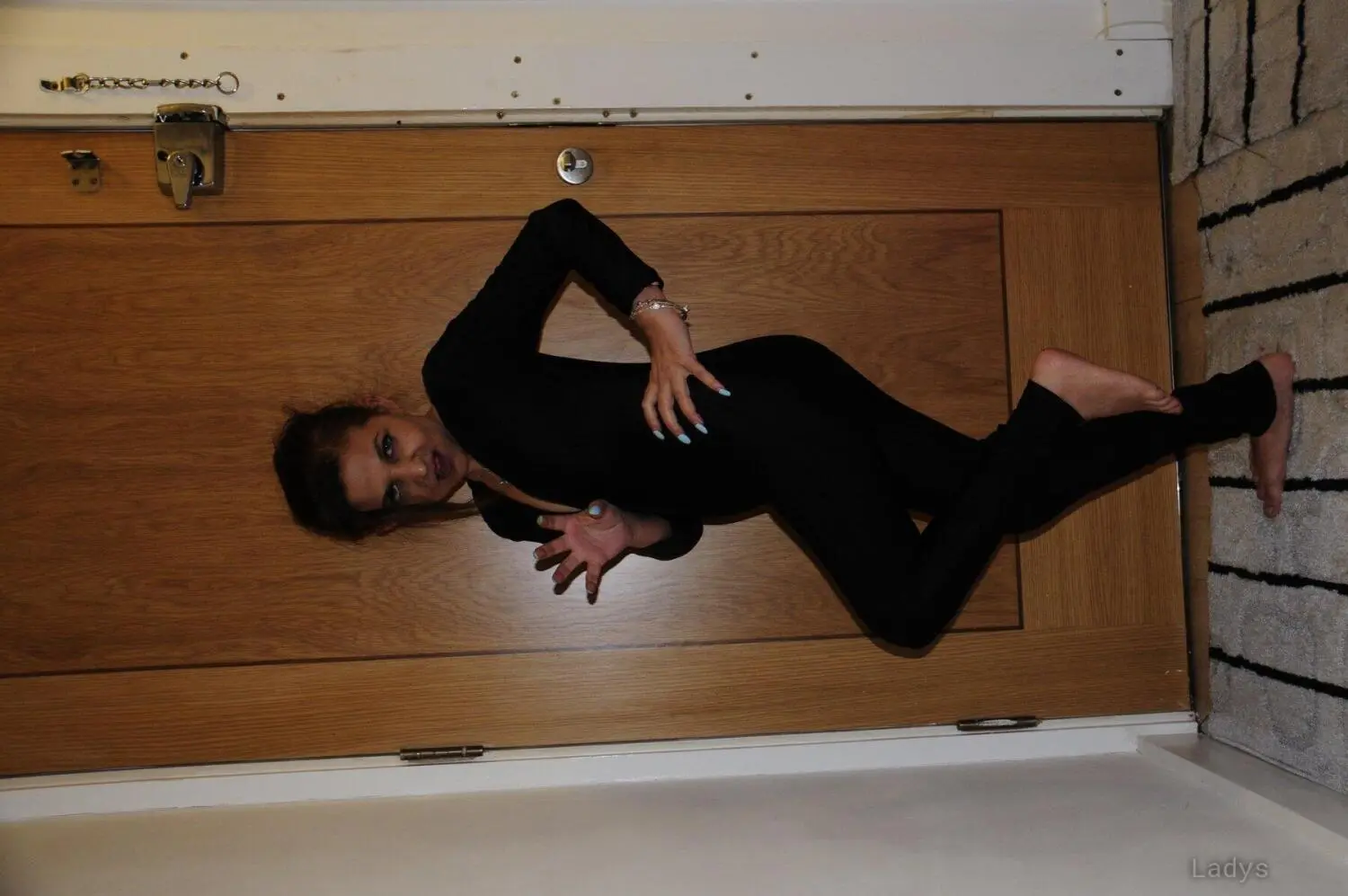 Yumi, 40 years latina escorts girl, height 135 sm, Weight  kg, listcrawler London