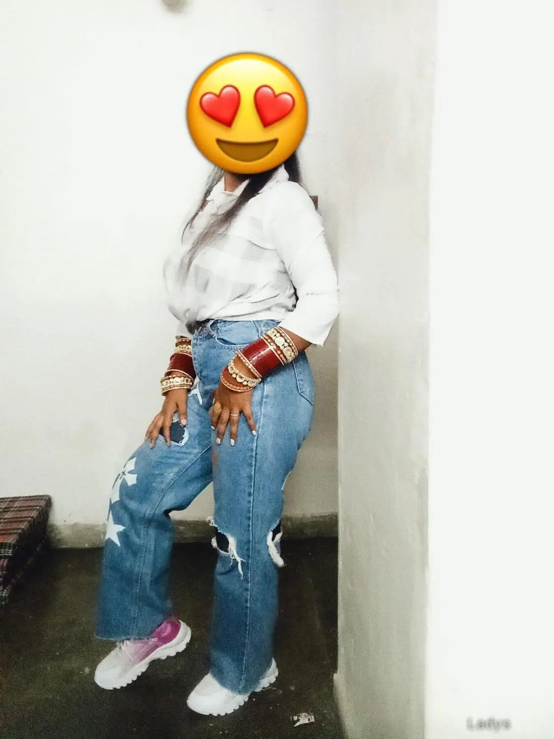 Riya, 24 years latina escorts girl, height 165 sm, Weight  kg, listcrawler Lucknow
