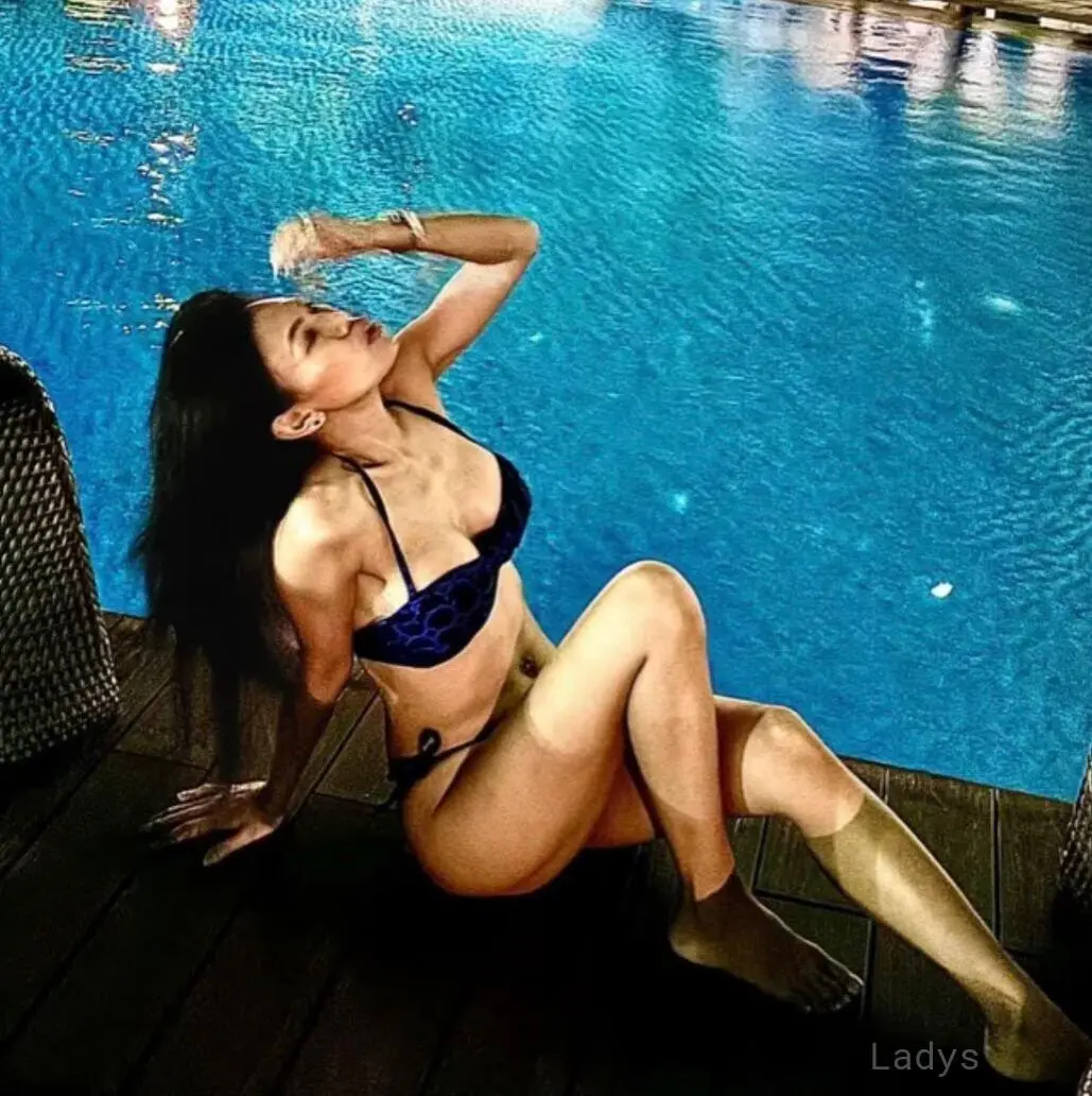 Blg, years latina escorts girl, height 149 sm, Weight kg, listcrawler Macau