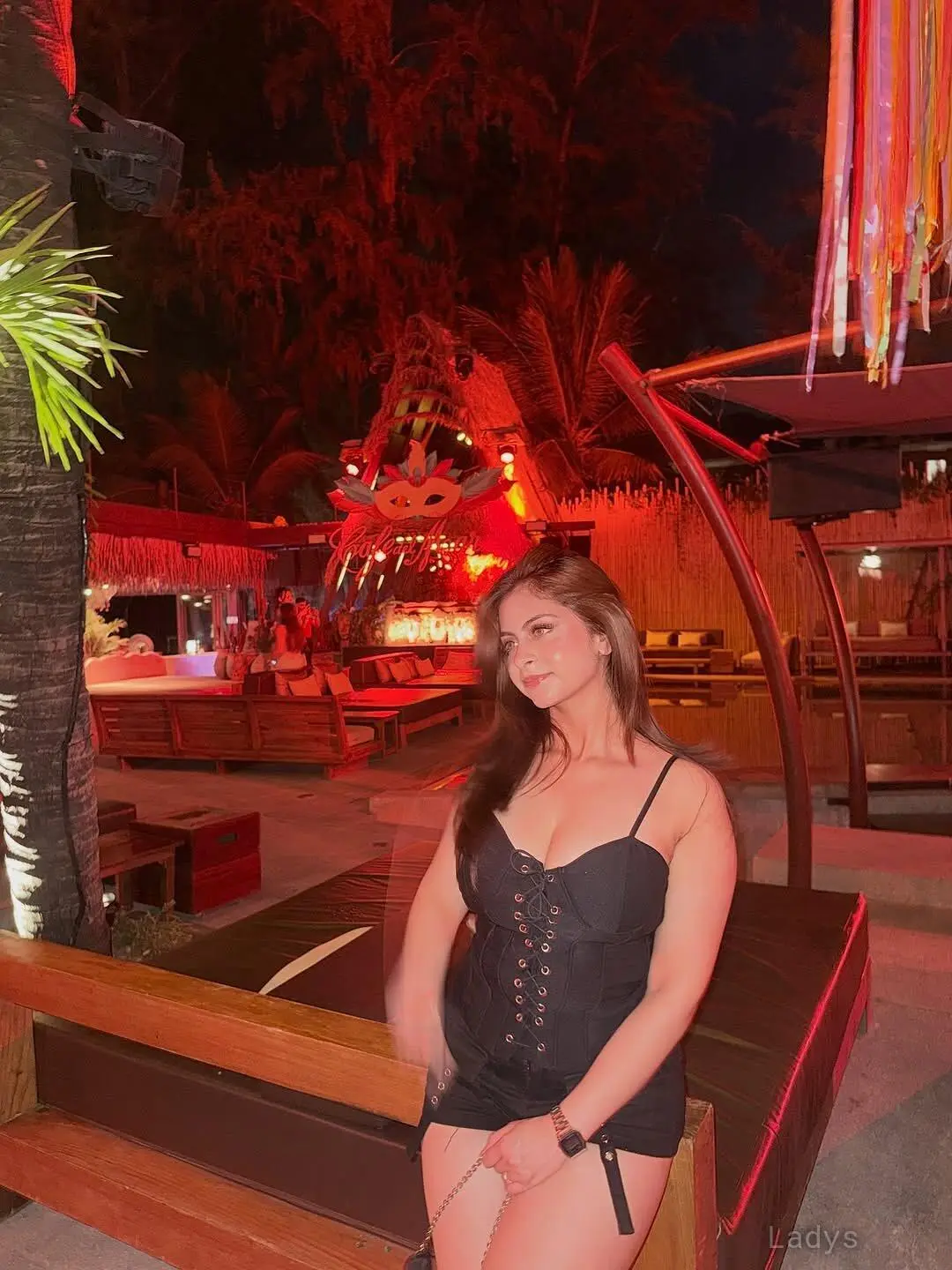 Prerna, 22 years latina escorts girl, height 153 sm, Weight  kg, listcrawler Madurai