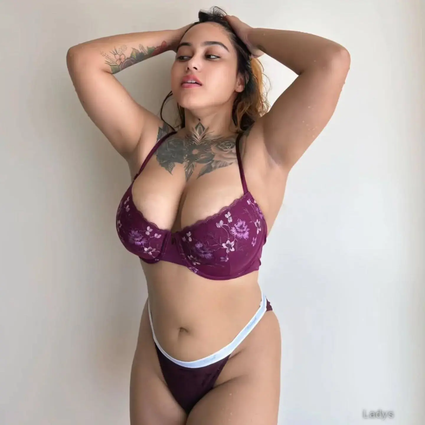 Vamika, 23 years latina escorts girl, height 154 sm, Weight kg, listcrawler Madurai