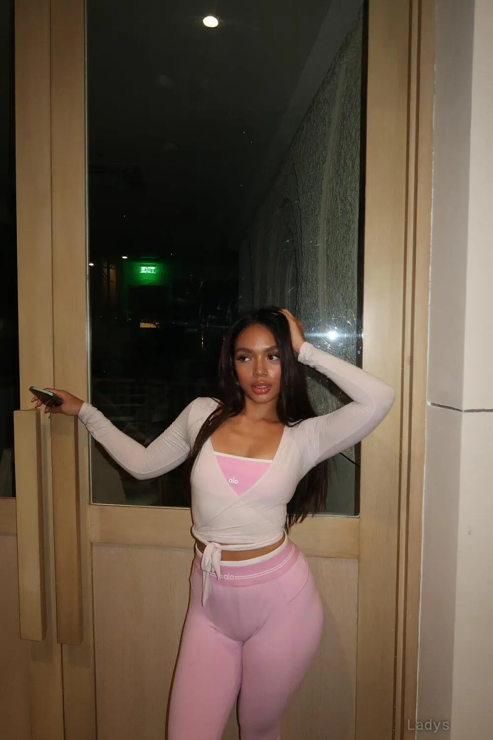 Bella, 24 years latina escorts girl, height 165 sm, Weight  kg, listcrawler Makati