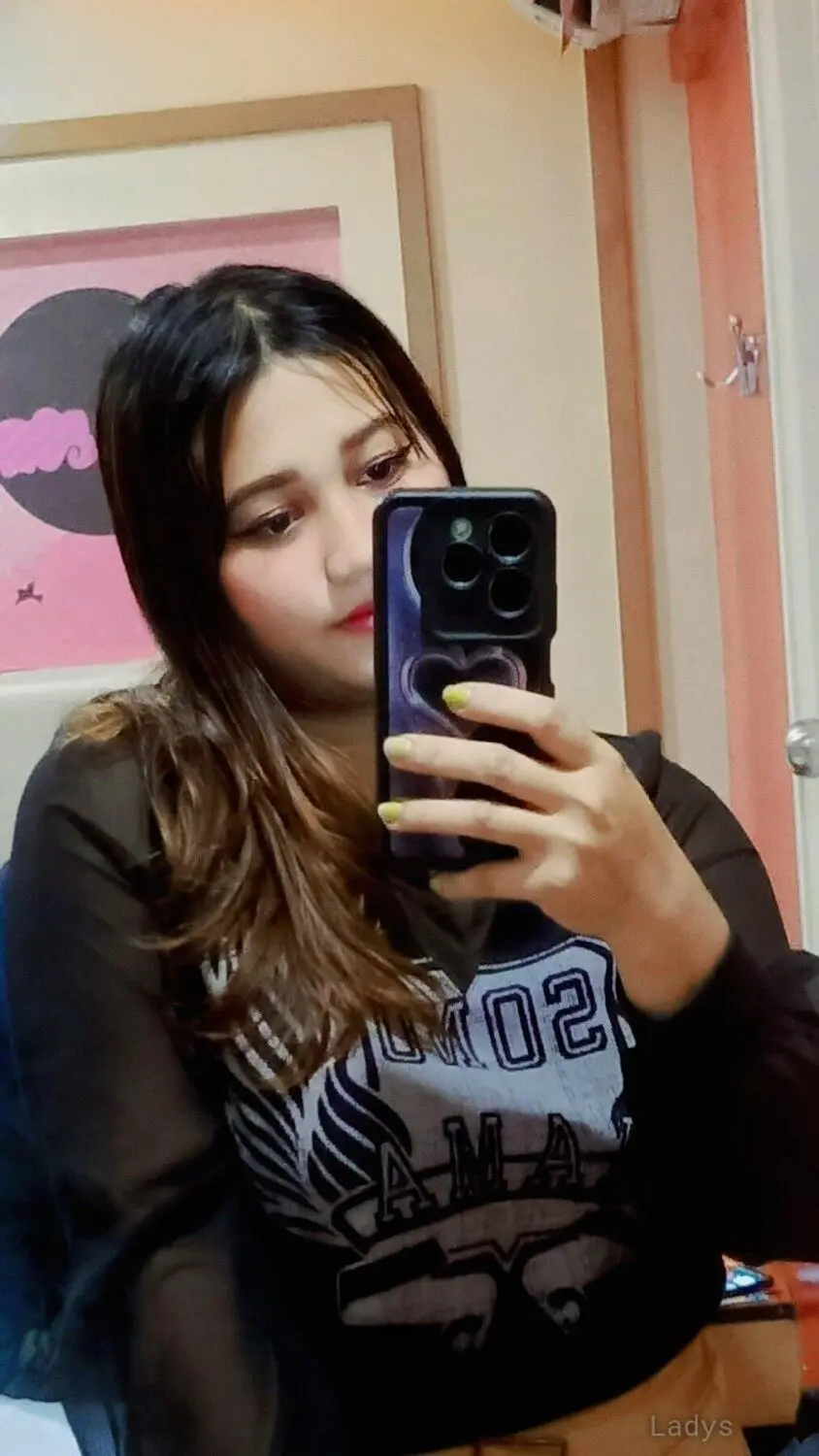 Janea, 24 years latina escorts girl, height 157 sm, Weight  kg, listcrawler Makati