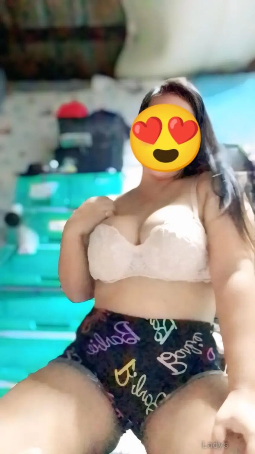 Shane, 24 years latina escorts girl, height 150 sm, Weight kg, listcrawler Makati