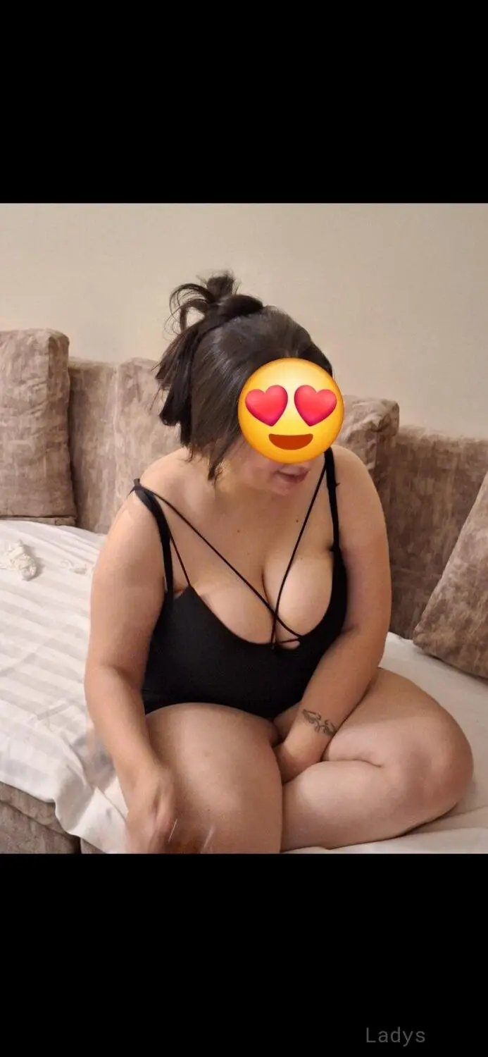 Divya, 27 years latina escorts girl, height sm, Weight kg, listcrawler Manama