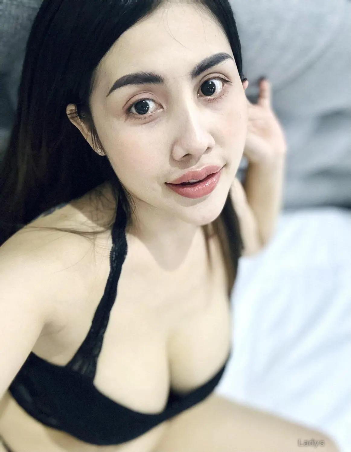 Lulu good in juffair, 24 years latina escorts girl, height 160 sm, Weight kg, listcrawler Manama