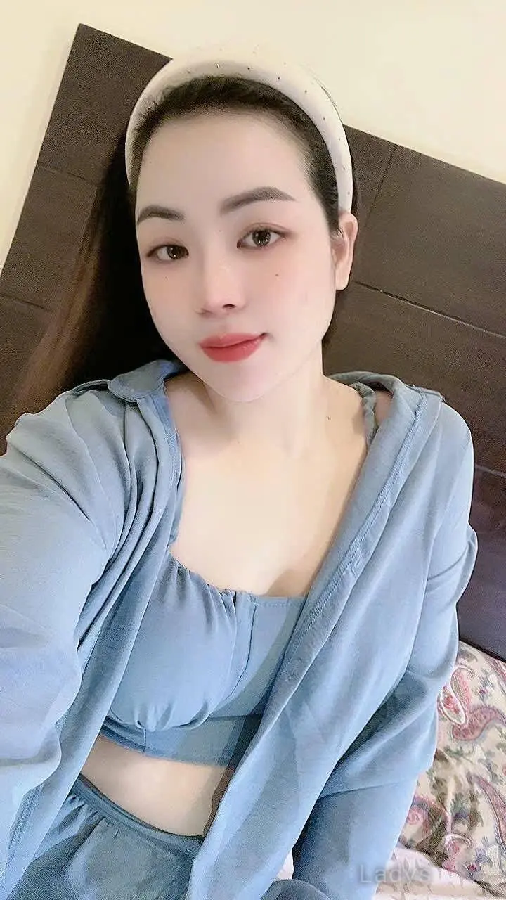 Squirt.Rimming.Deepthoart.Oral, 25 years latina escorts girl, height 165 sm, Weight kg, listcrawler Manama