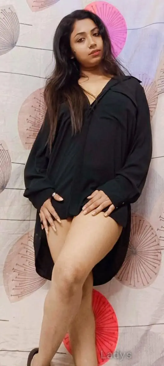 HARSHITA, 20 years latina escorts girl, height 153 sm, Weight  kg, listcrawler Mangalore