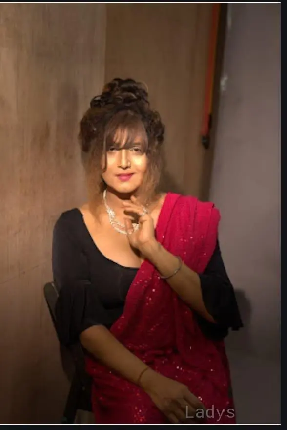 Ola, 31 years latina escorts girl, height 160 sm, Weight  kg, listcrawler Mangalore