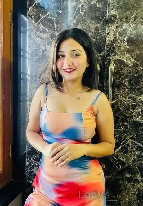 Kamakshi, 24 years latina escorts girl, height 154 sm, Weight kg, listcrawler Mauritius