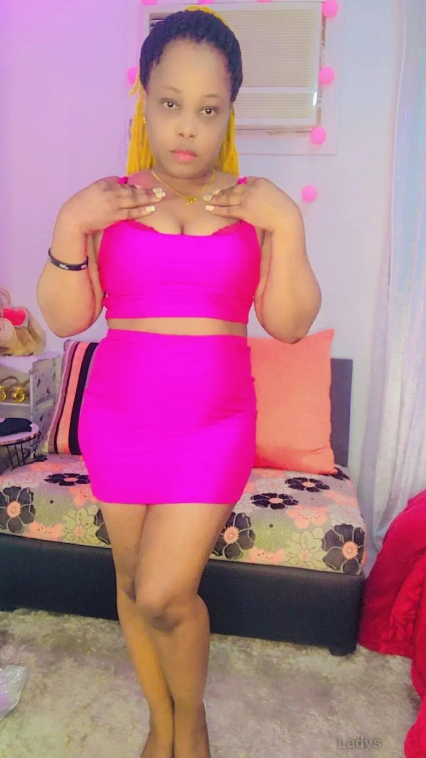 Mercy, 22 years latina escorts girl, height 135 sm, Weight kg, listcrawler Mecca