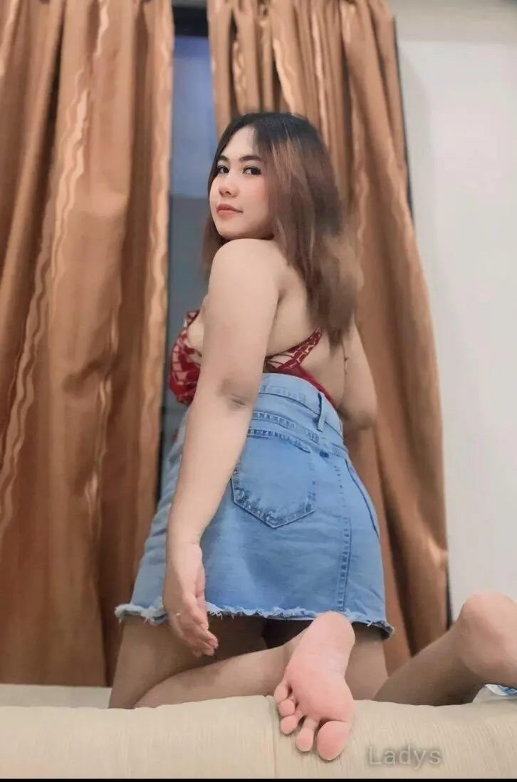Vivian, 28 years latina escorts girl, height 165 sm, Weight  kg, listcrawler Mecca