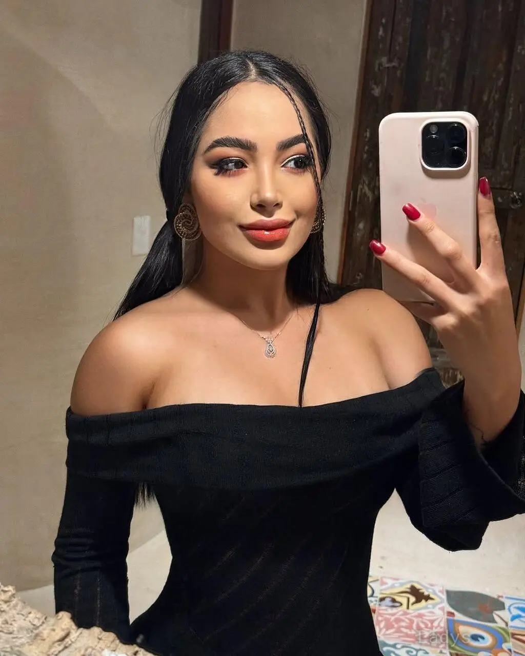 Linna, 26 years latina escorts girl, height 165 sm, Weight 47 kg, listcrawler Modesto