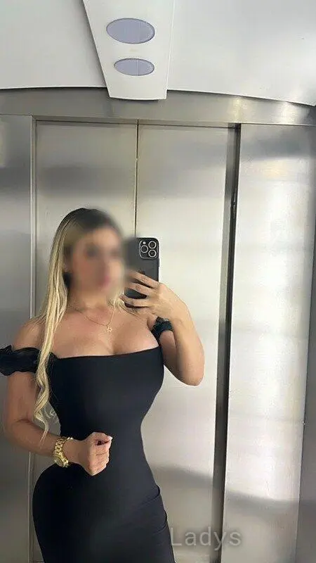 Lara, 24 years latina escorts girl, height 160 sm, Weight kg, listcrawler Monterrey