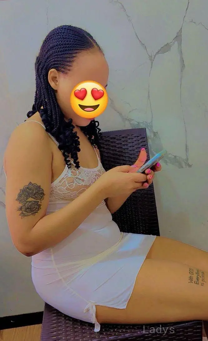 Juicy, 22 years latina escorts girl, height sm, Weight kg, listcrawler Mumbai