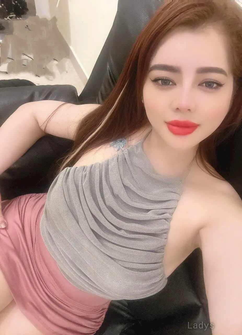Nana, 25 years latina escorts girl, height  sm, Weight  kg, listcrawler Mumbai