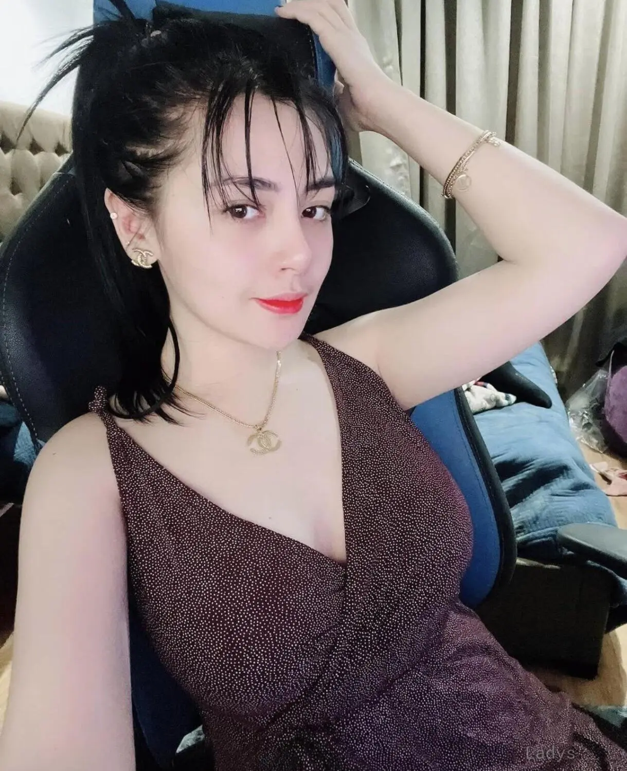 Emily, 22 years latina escorts girl, height 165 sm, Weight kg, listcrawler Muscat