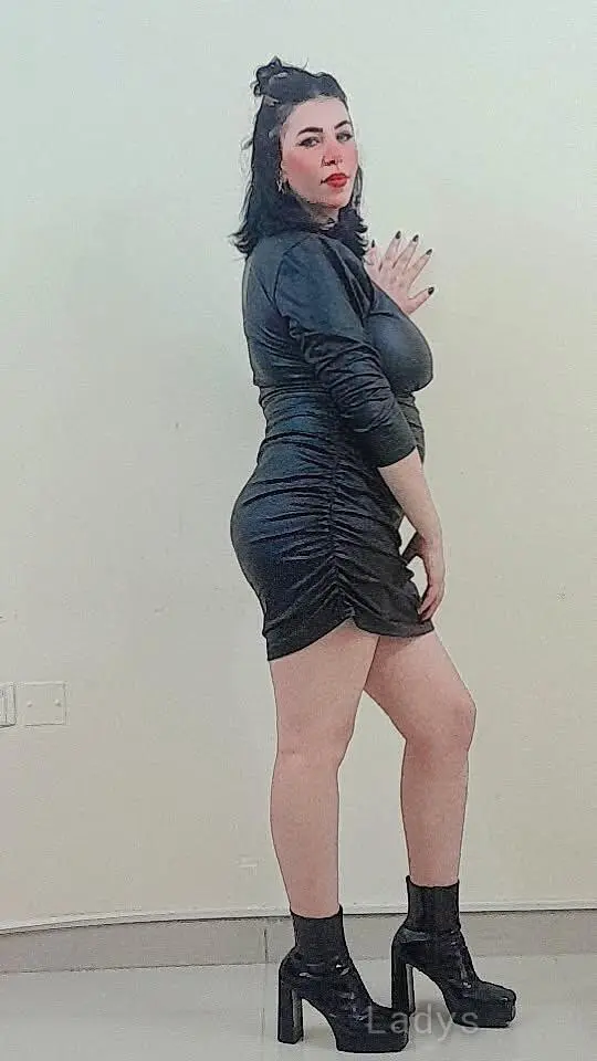 Lucy, 31 years latina escorts girl, height 180 sm, Weight  kg, listcrawler Muscat-1