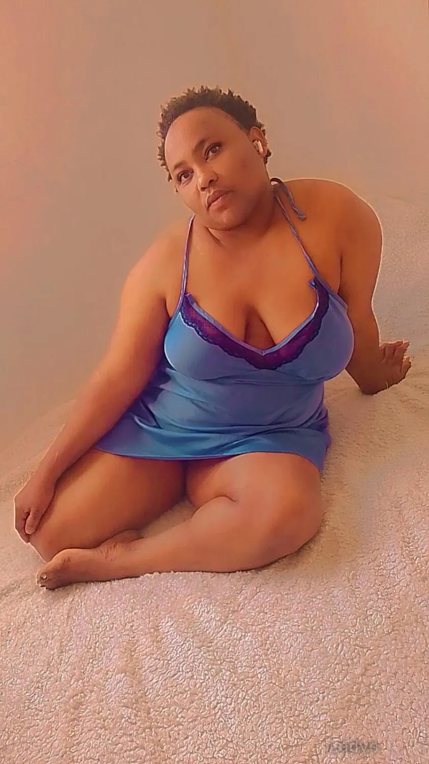 Pritty, 25 years latina escorts girl, height 183 sm, Weight  kg, listcrawler Muscat