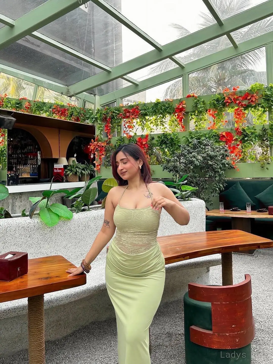 Mia, 22 years latina escorts girl, height 153 sm, Weight kg, listcrawler Nagpur
