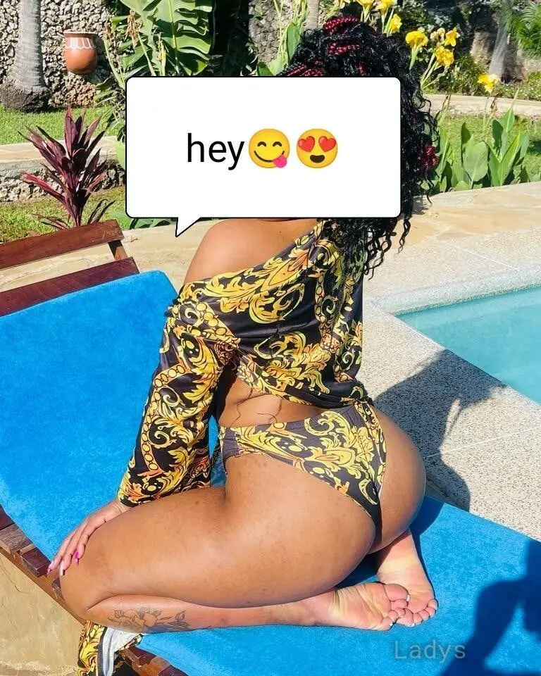 Kyla, 22 years latina escorts girl, height 152 sm, Weight  kg, listcrawler Nairobi