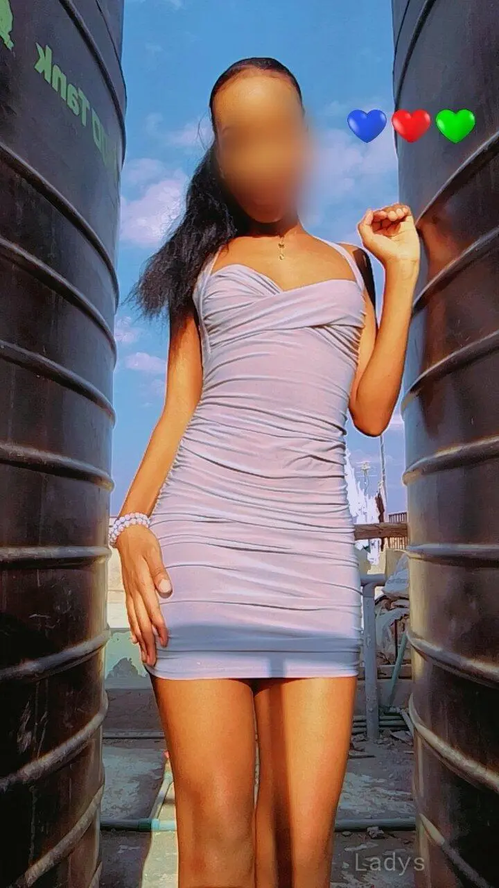 Mona, 24 years latina escorts girl, height 168 sm, Weight  kg, listcrawler Nairobi