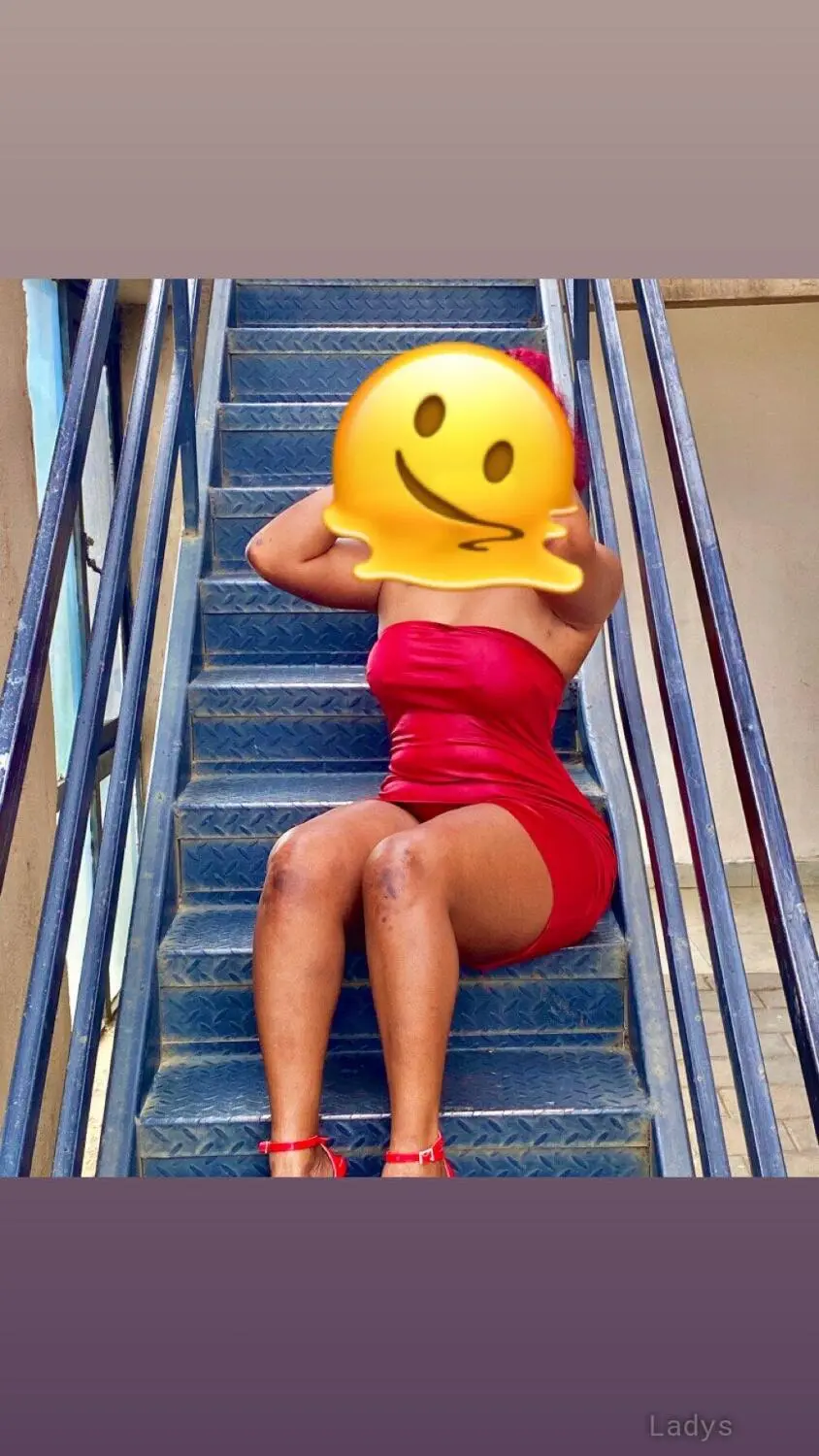 Zhara, 21 years latina escorts girl, height 163 sm, Weight kg, listcrawler Nairobi