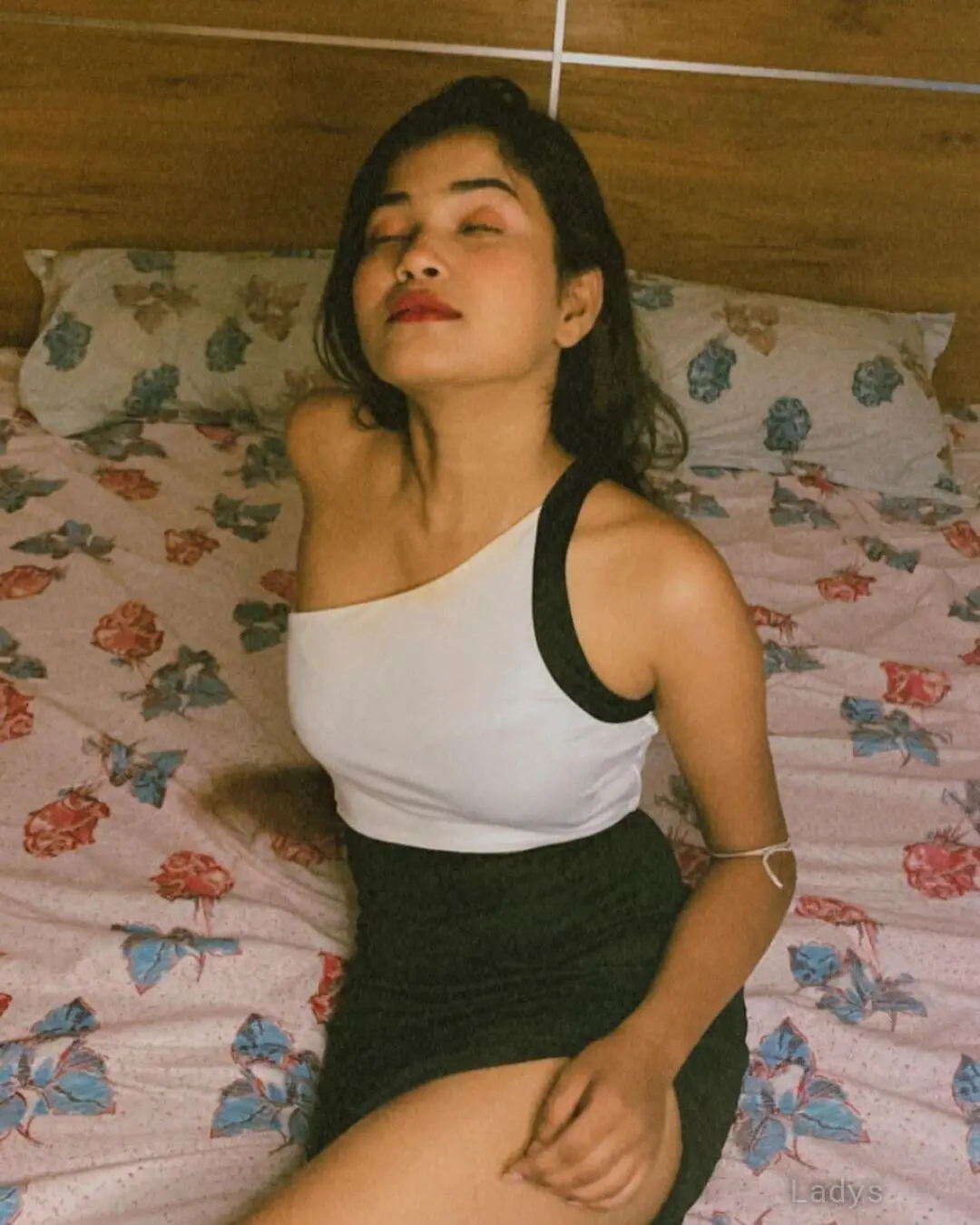 Patel, 24 years latina escorts girl, height 154 sm, Weight  kg, listcrawler Navi Mumbai