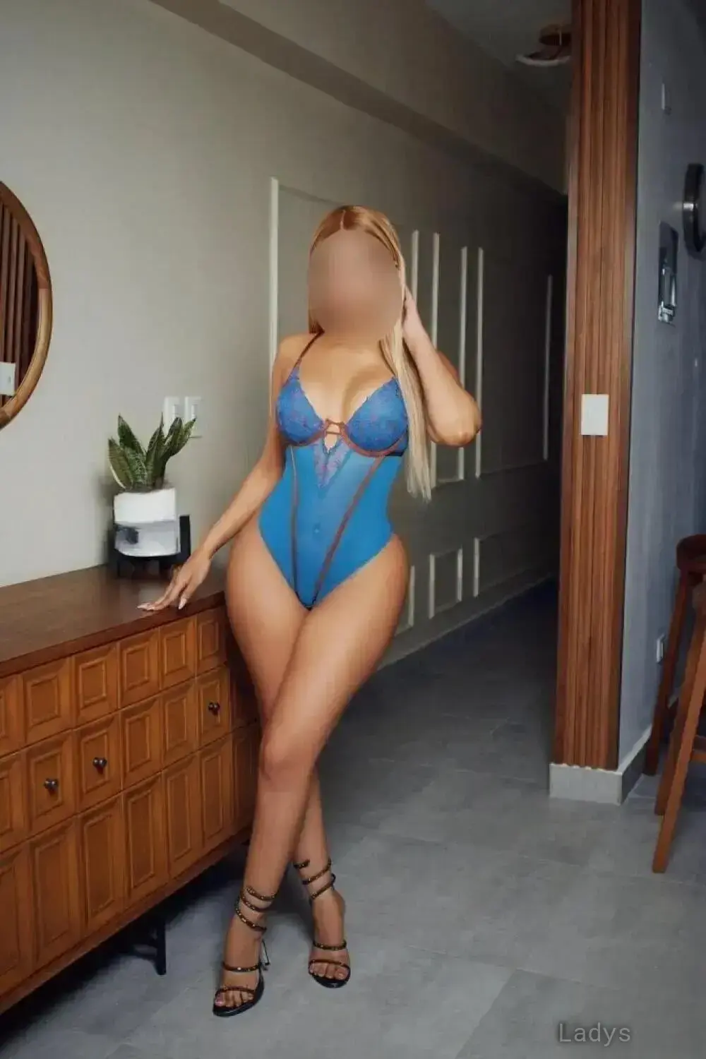 DREAM, 23 years latina escorts girl, height 160 sm, Weight 55 kg, listcrawler New Jersey