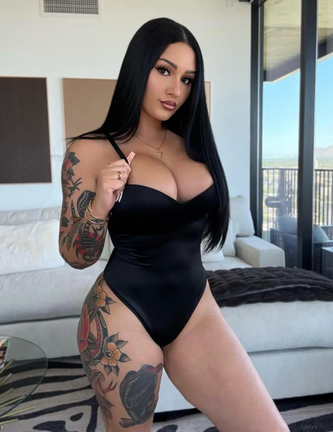 Lola Bunny, 32 years latina escorts girl, height 163 sm, Weight 68 kg, listcrawler New Jersey