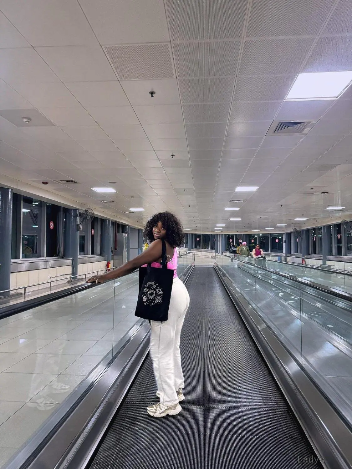 Lala, 24 years latina escorts girl, height 165 sm, Weight kg, listcrawler Noida