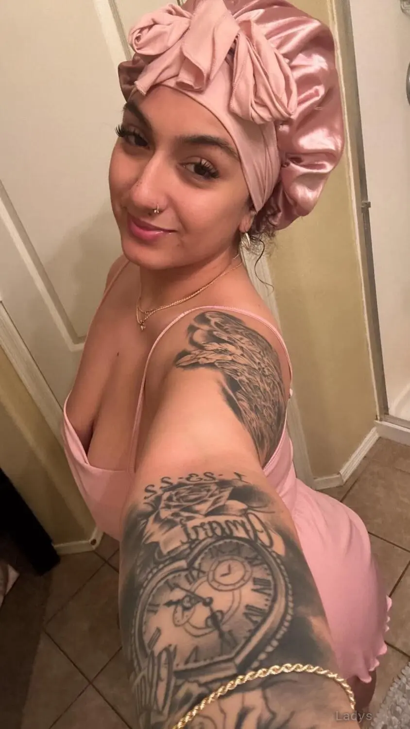 Victoria Jane, 29 years latina escorts girl, height 171 sm, Weight 60 kg, listcrawler Nottingham