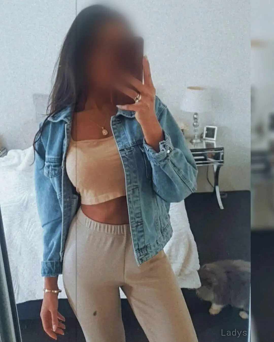 Alice, 26 years latina escorts girl, height 130 sm, Weight  kg, listcrawler Orléans