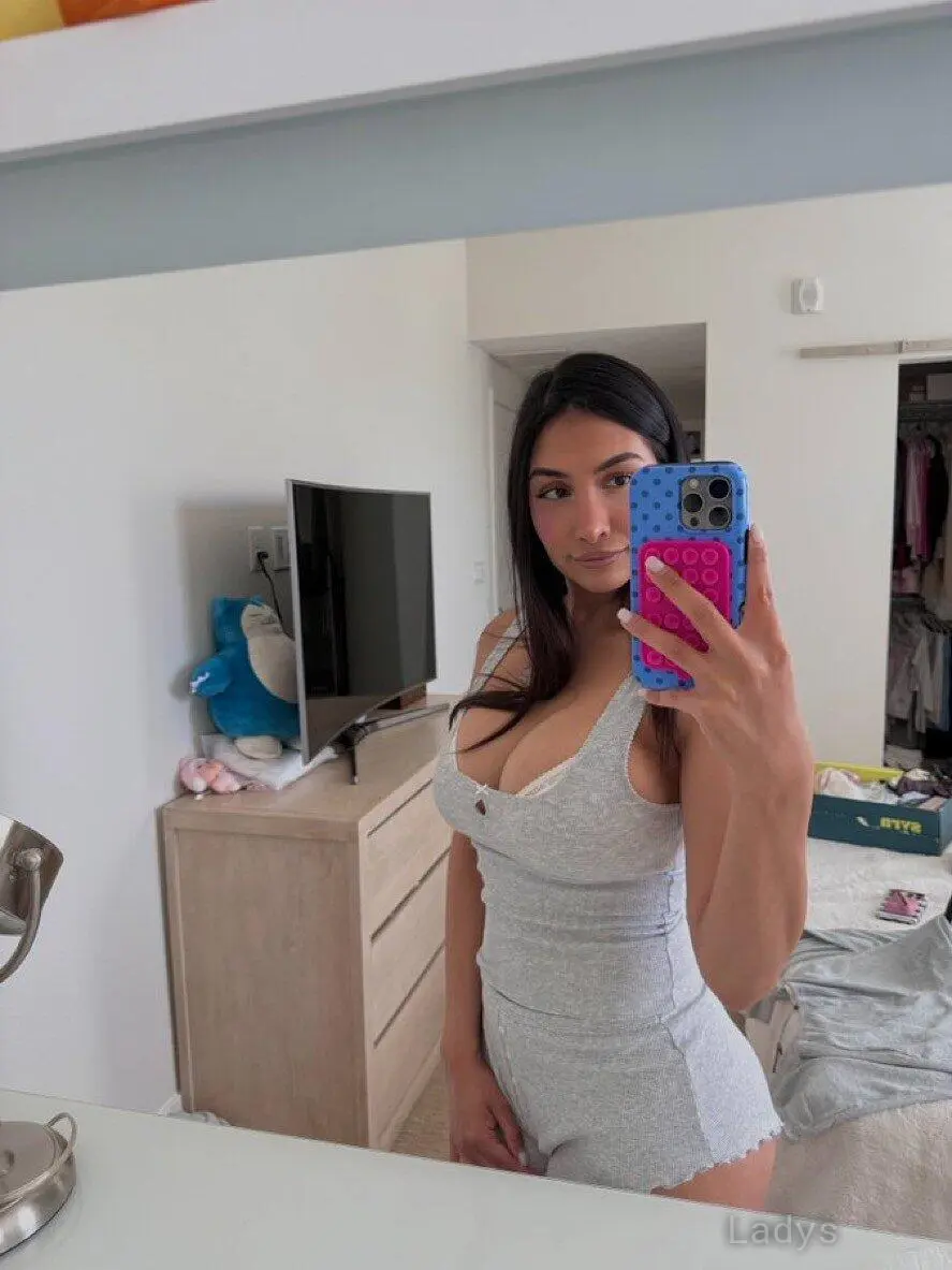 Ashley,  years latina escorts girl, height  sm, Weight  kg, listcrawler Osaka