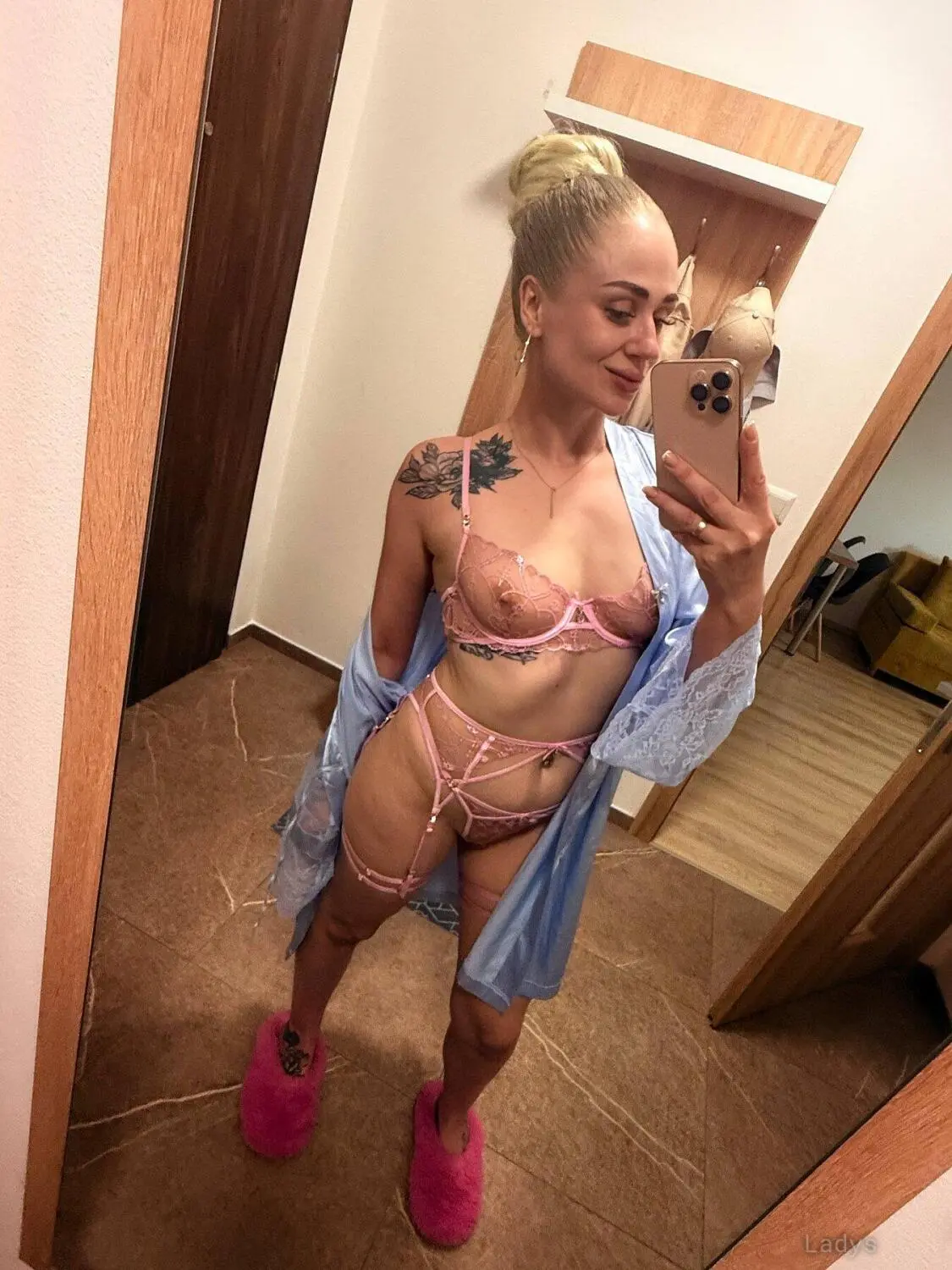 Maria, 25 years latina escorts girl, height 168 sm, Weight  kg, listcrawler Pattaya