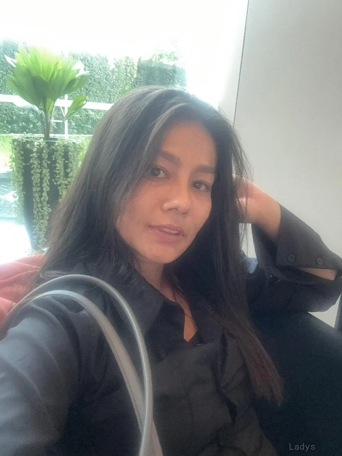 Nam, 35 years latina escorts girl, height 158 sm, Weight  kg, listcrawler Pattaya