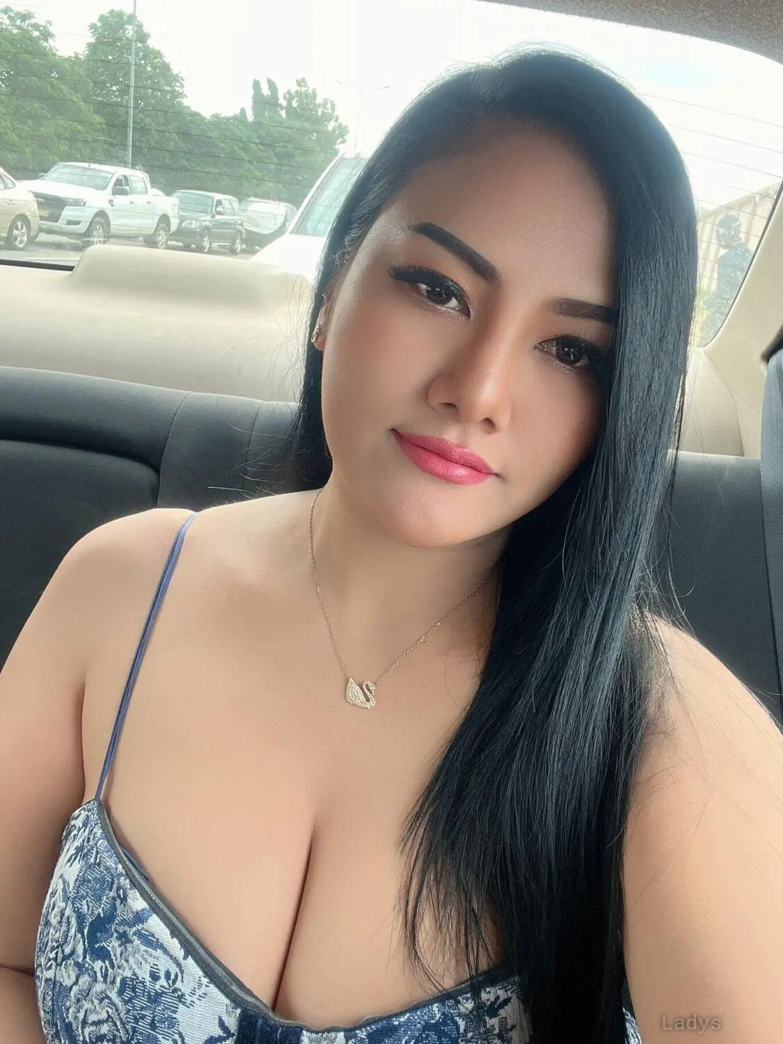 Su So, 27 years latina escorts girl, height 158 sm, Weight  kg, listcrawler Pattaya