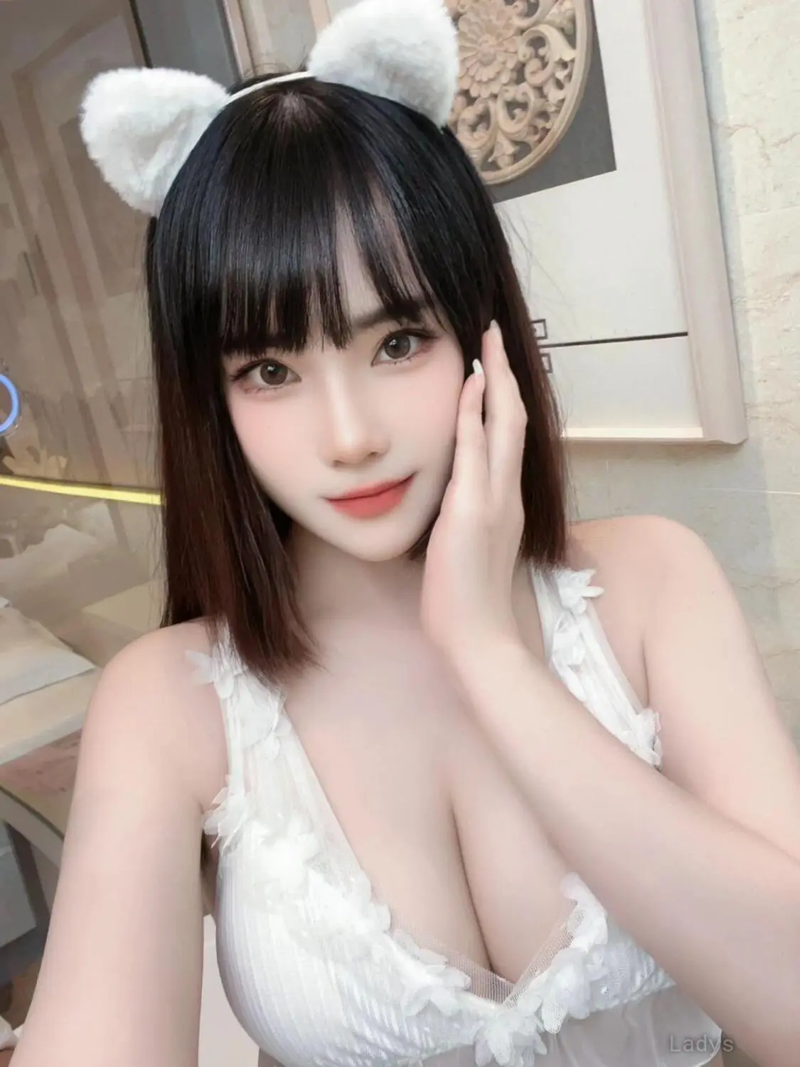 Lumi, 21 years latina escorts girl, height 162 sm, Weight  kg, listcrawler Podgorica