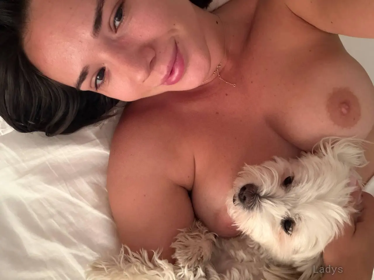 Sofia Julie, 26 years latina escorts girl, height 160 sm, Weight 55 kg, listcrawler Poitiers