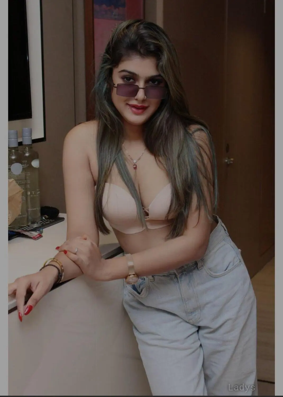 Alice, 25 years latina escorts girl, height  sm, Weight  kg, listcrawler Pune