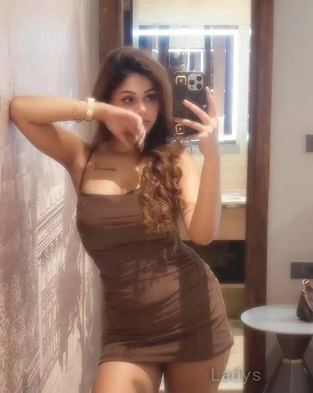 Avantika, 22 years latina escorts girl, height 154 sm, Weight kg, listcrawler Pune