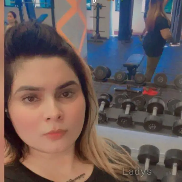 Jiya, 32 years latina escorts girl, height 154 sm, Weight  kg, listcrawler Pune