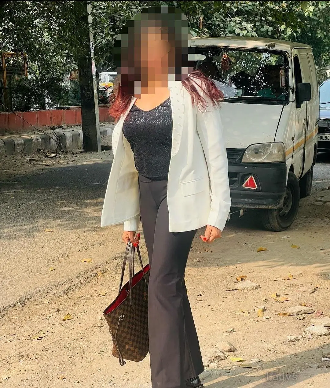 Riya, 37 years latina escorts girl, height  sm, Weight  kg, listcrawler Pune