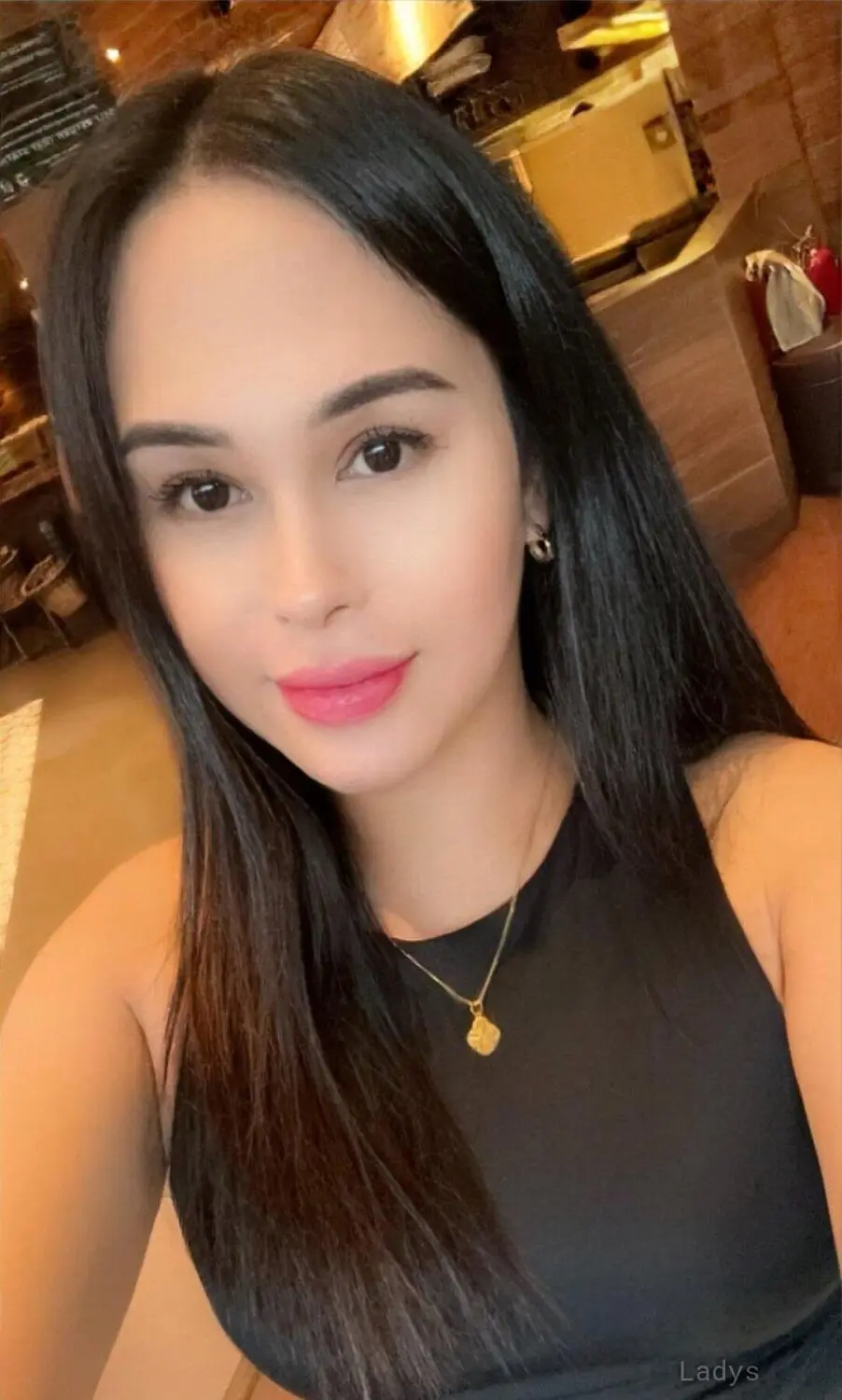 Evelyn, 25 years latina escorts girl, height 162 sm, Weight  kg, listcrawler Pyeongtaek