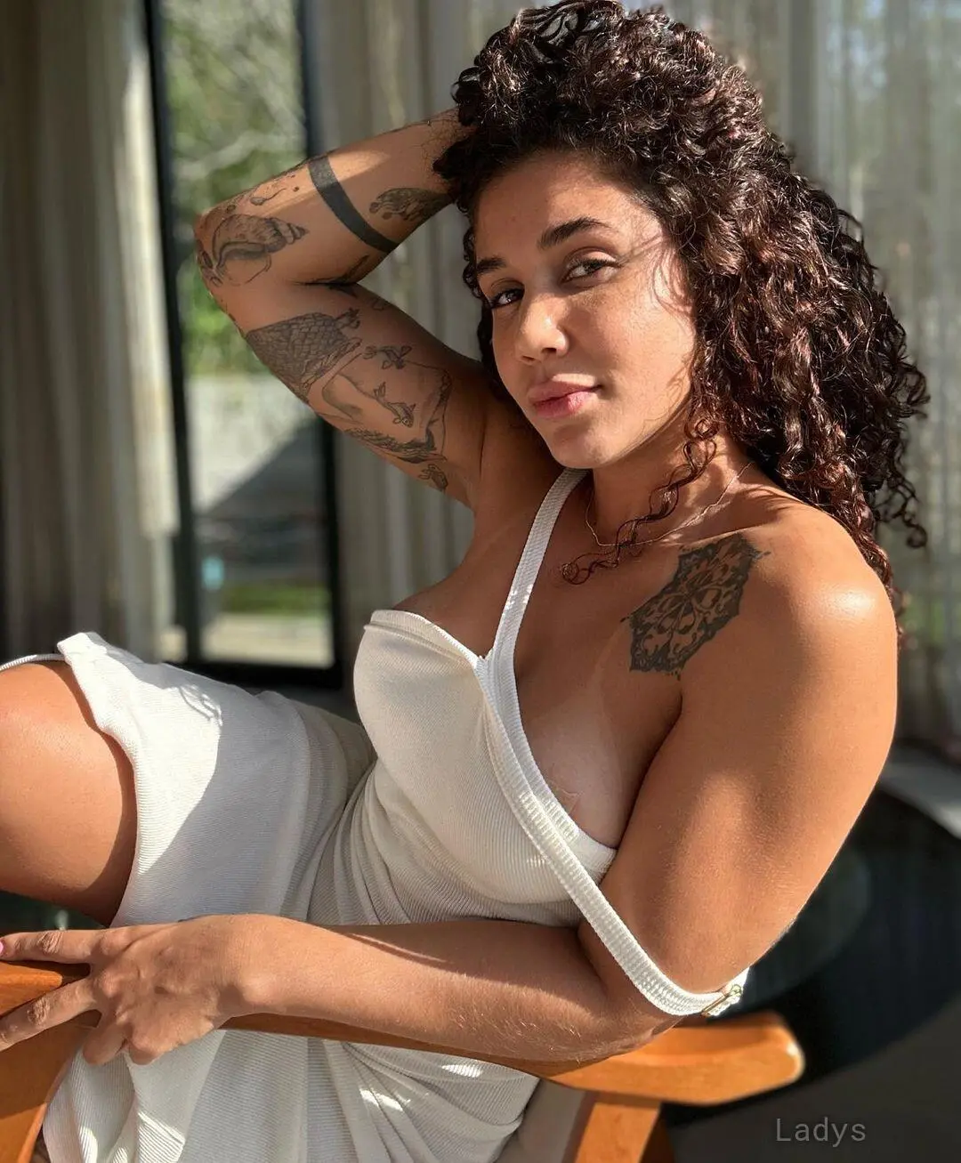 Lanaaborges, 27 years latina escorts girl, height 164 sm, Weight 56 kg, listcrawler Rio De Janeiro
